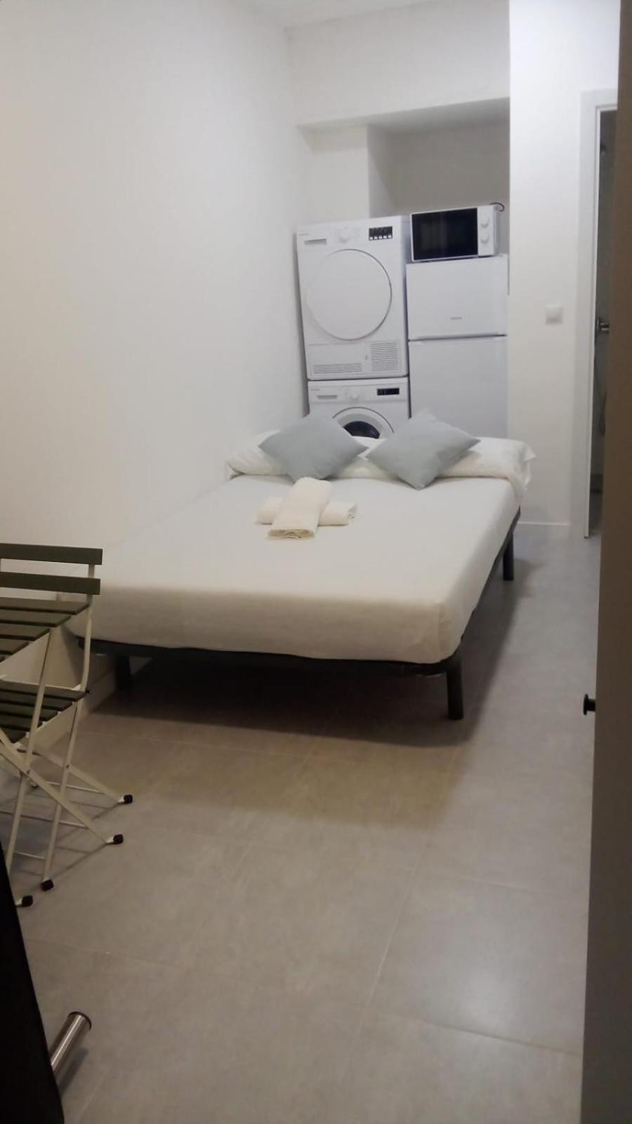 Estudio Encantador Cerca Del Carrefour Rosaleda 1 Málaga Exterior foto