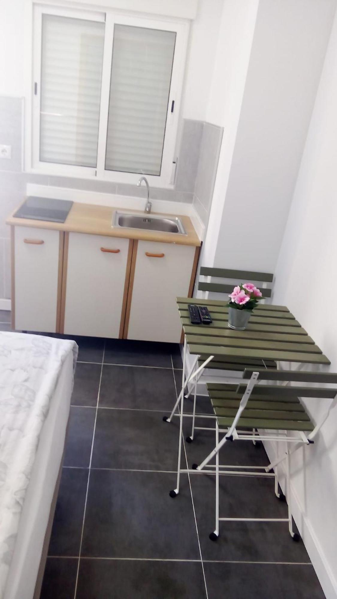 Estudio Encantador Cerca Del Carrefour Rosaleda 1 Málaga Exterior foto